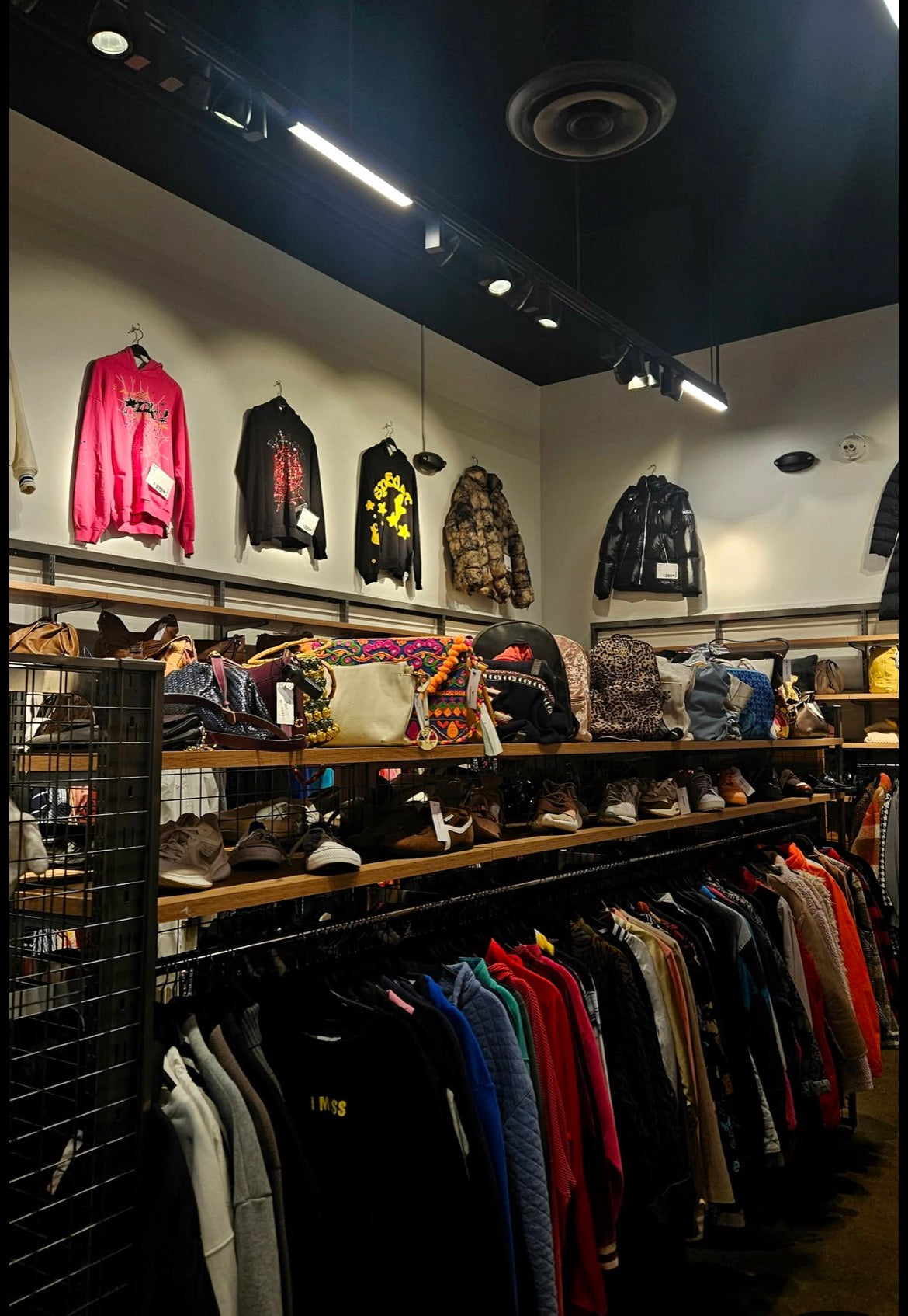 Jackets/Hoodies
